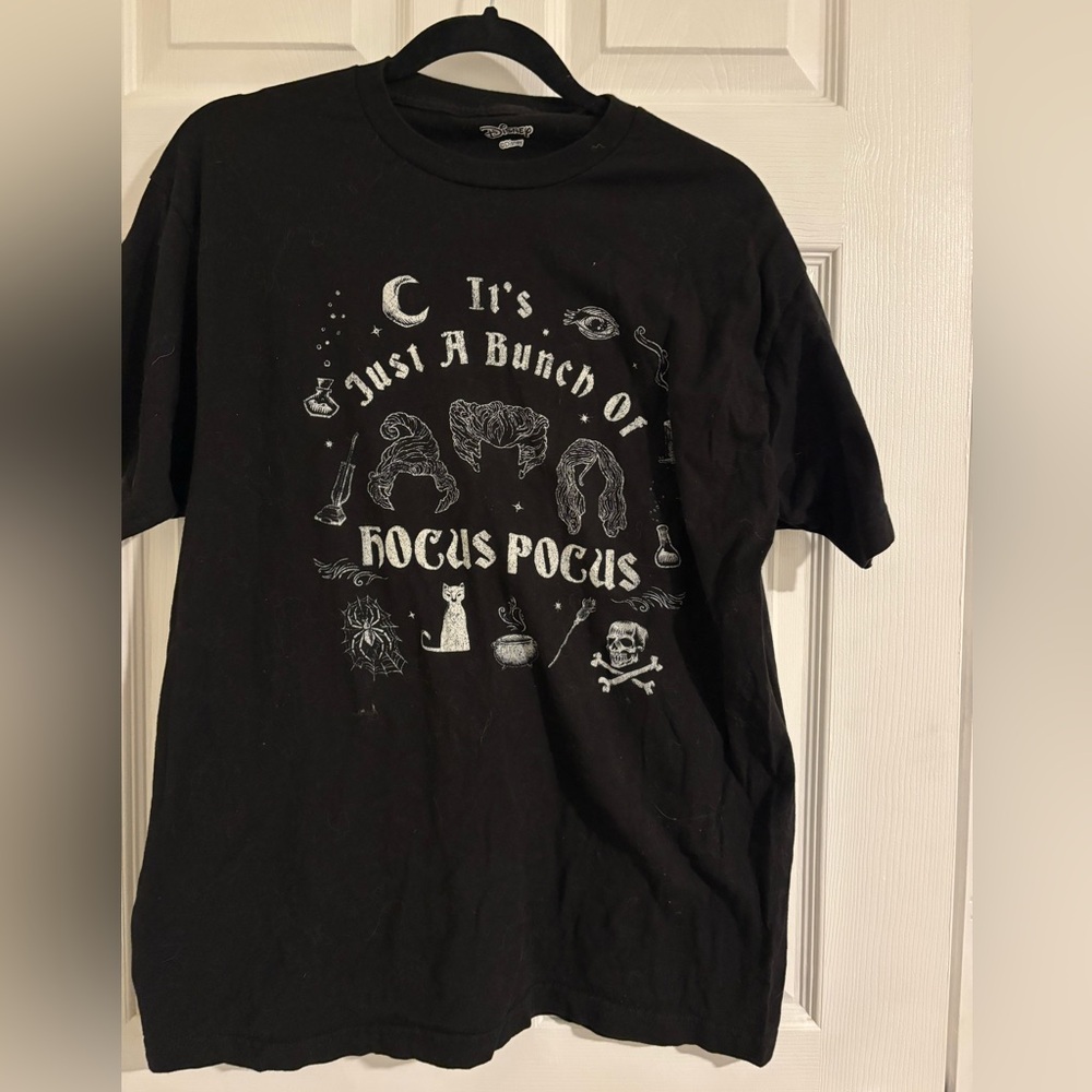 Disney Black Hocus Pocus Graphic Tee